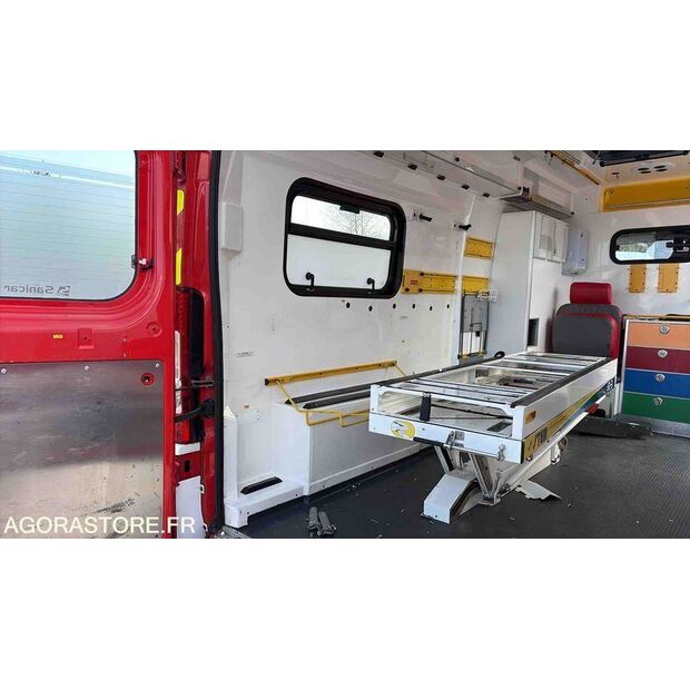 2012 بيجو BOXER-46854784