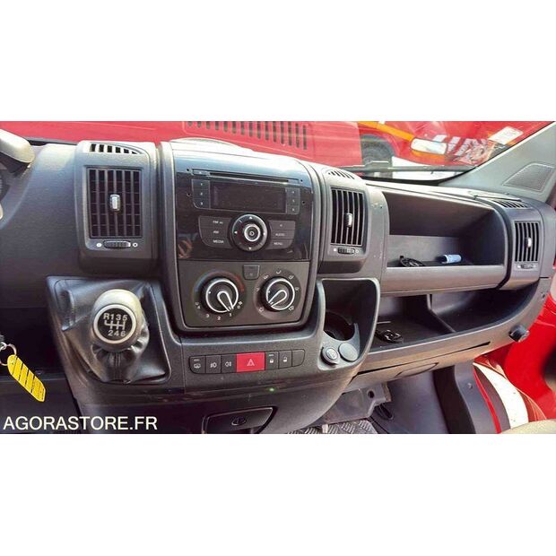 2012 بيجو BOXER-46854827