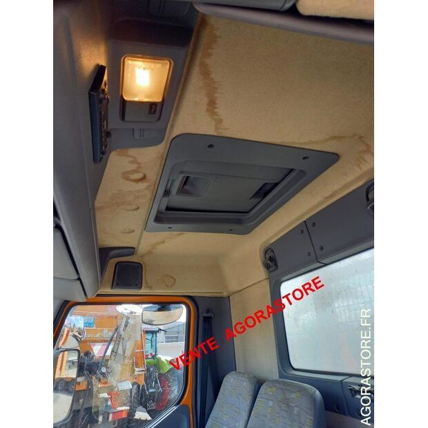 2002 Renault Midlum-46854949