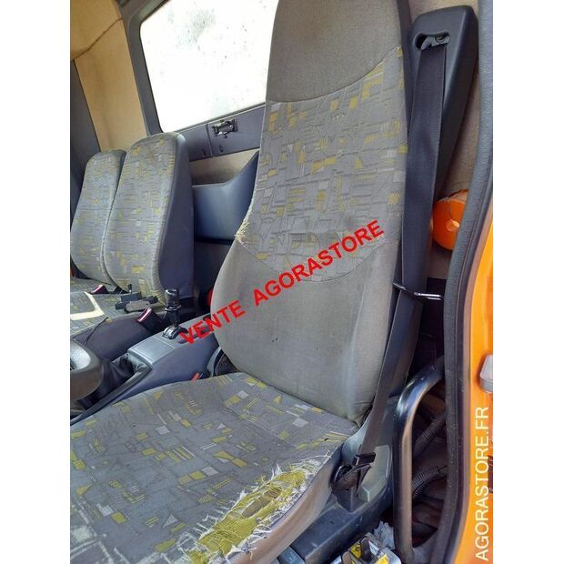 2002 Renault Midlum-46854951