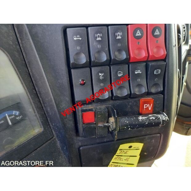 2002 Renault Midlum-46854965