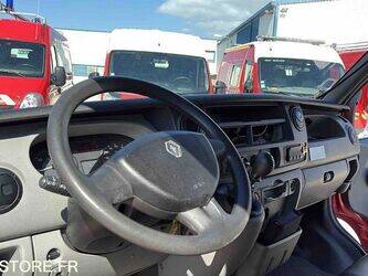 2010-renault-master-1447506-46855007