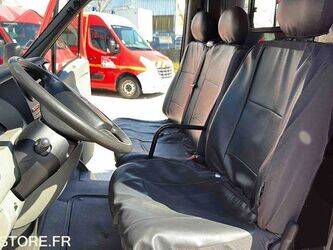 2010-renault-master-1447506-46855022