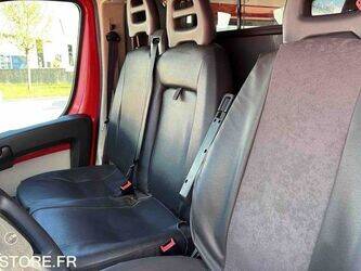 2012-peugeot-boxer-1447508-46855097