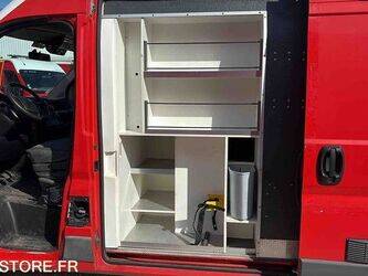 2012-peugeot-boxer-1447508-46855106