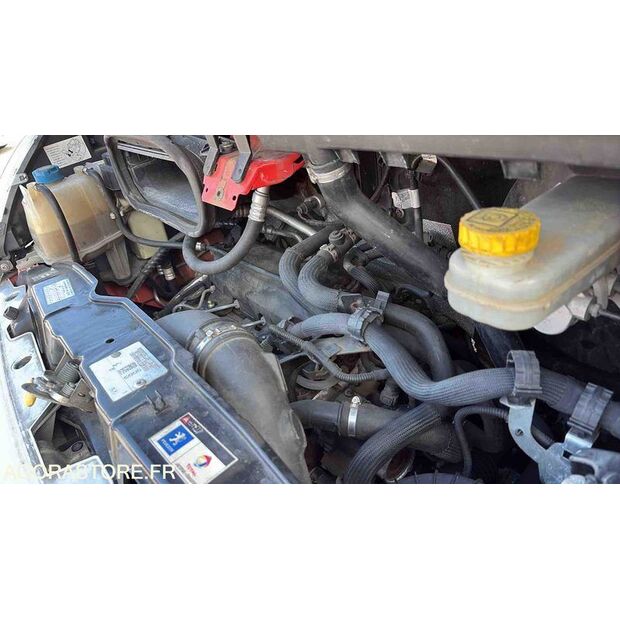 2012 بيجو BOXER-46855109