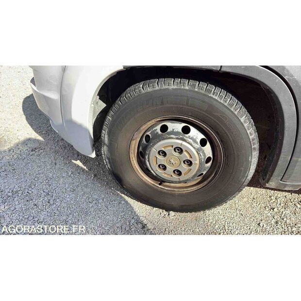 2012 بيجو BOXER-46855110