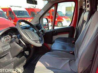 2012-peugeot-boxer-1447508-46855122