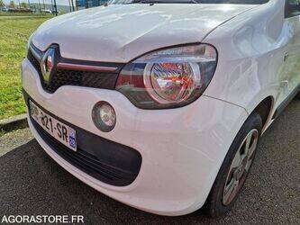 2015-renault-twingo-1447513-46855273