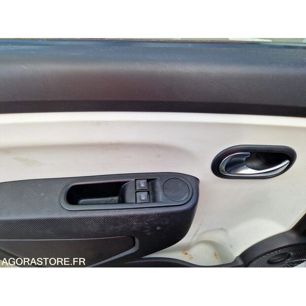 2015 Renault Twingo-46855295