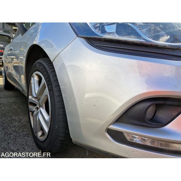 2017 Renault Clio-46855339