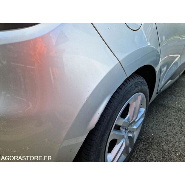 2017 Renault Clio-46855347