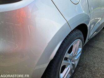 2017-renault-clio-1447520-46855347