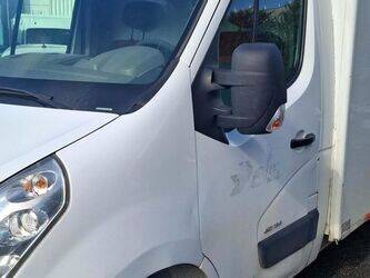 2011-renault-master-1447534-46855722