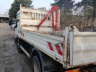 2008-nissan-cabstar-35-13-1447540-46855810