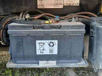 2008-nissan-cabstar-35-13-1447540-46855821