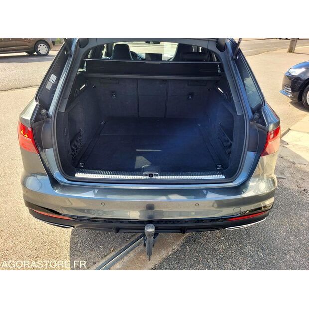 2022 Audi A4-46855972