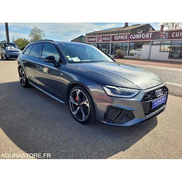 2022 Audi A4-46855980