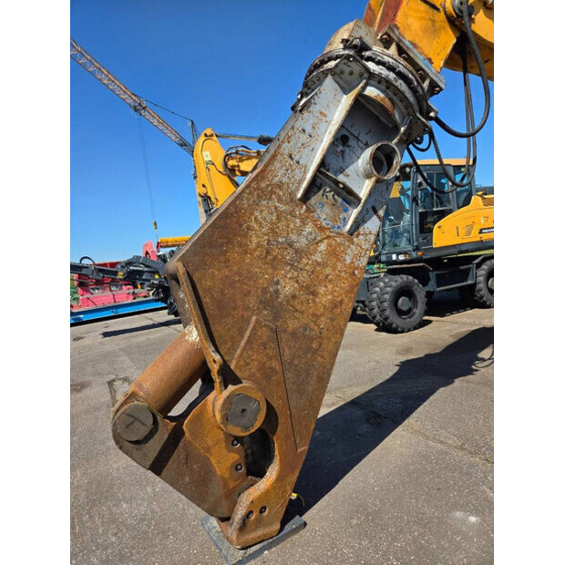 2005 Liebherr R924B-46856600