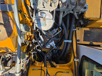 2005-liebherr-r924b-1403918-46856609