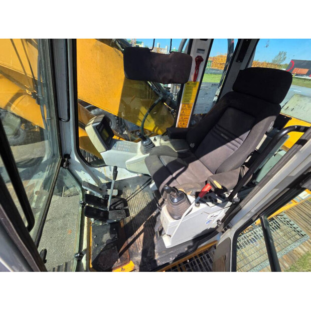 2005 Liebherr R924B-46856612