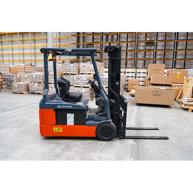 2019 تويوتا 8FBEH18U-46856653