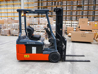 2019-toyota-8fbeh18u-46856653