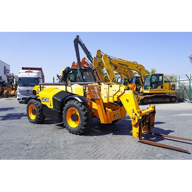 2017 JCB 540-180-46856668