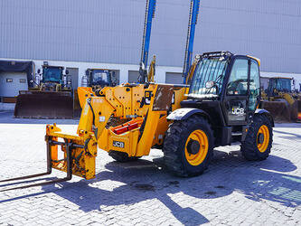 2017-jcb-540-180-1447928-46856669