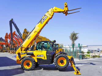 Image for TELESCOPIC HANDLERS 2017 JCB 540-180