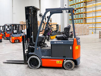 2021-toyota-8fbcu25-1447931-46856690