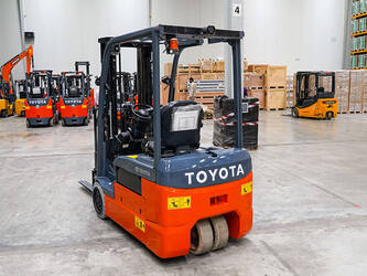 2021-toyota-8fbe20u-46856708