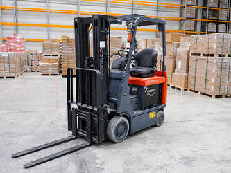 Image for LIFTS 2014 Toyota 7FBCU18