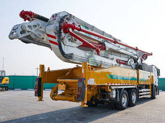 2021-mercedes-benz-actros-3341-46856805