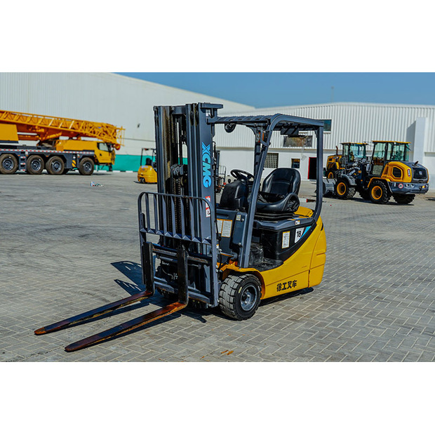 2023 اكس سي ام جي XCB-TW-46856876