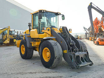 Image for WHEEL LOADERS 2014 Volvo L90G