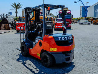 2018-toyota-8fdu25-1448013-46857921