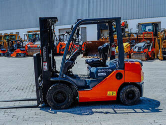 2018-toyota-8fdu25-1448013-46857922