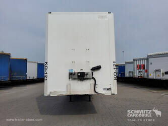 2022-van-eck-others-46859324