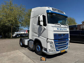 2014-volvo-fh-1448103-46859479