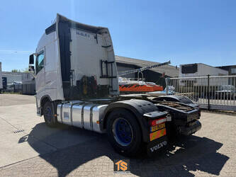 2014-volvo-fh-1448103-46859481