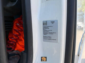 2014-volvo-fh-1448103-46859487