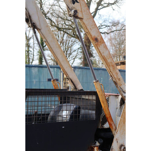 بوبكات 725-46859888