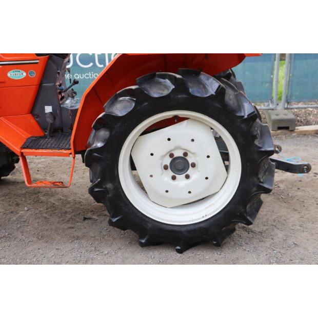 KUBOTA L1-235D-46860098