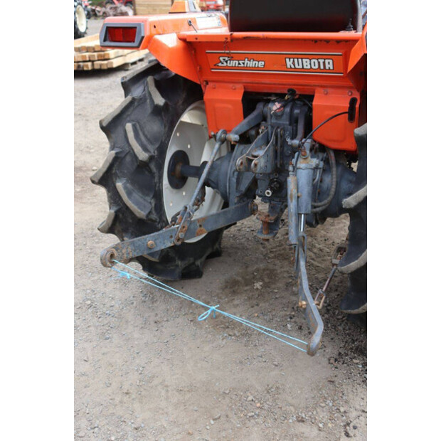 KUBOTA L1-235D-46860101