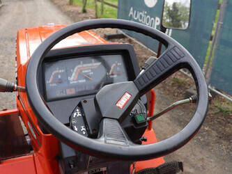 kubota-l1-235d-46860107