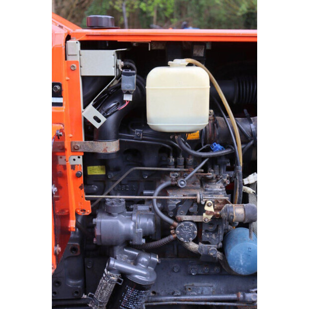 KUBOTA L1-235D-46860118