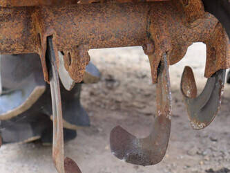 hinomoto-c174-1448129-46860398