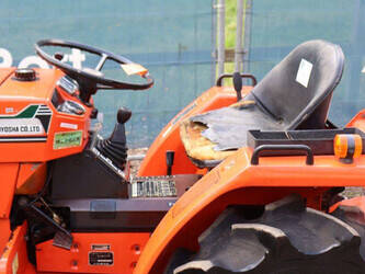 hinomoto-c174-1448129-46860400