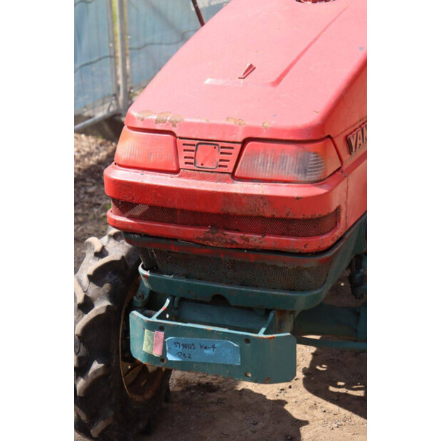 YANMAR KE-3D-46860827